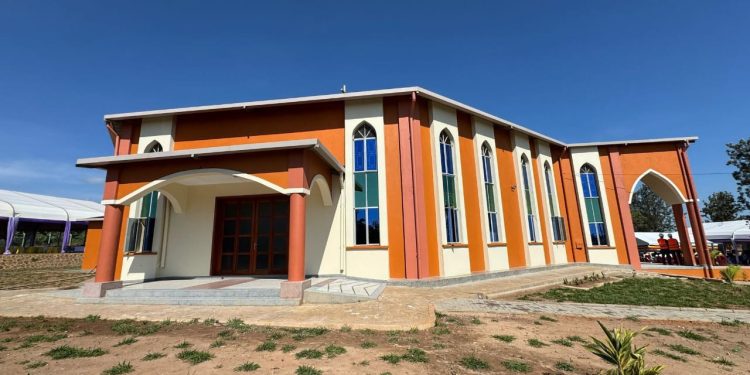 #OutToLunch: A blueprint for politicians and entrepreneurs building churches