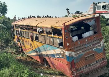 Just in! Two dead as bus carrying pupils crashes in Mityana