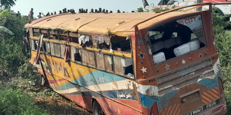 Just in! Two dead as bus carrying pupils crashes in Mityana