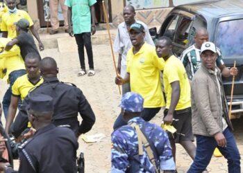 Armed NRM Youth Gangs Block Bobi Wine from Campaigning in Kiruhura