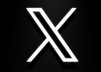 Social Media Platform X Crashes