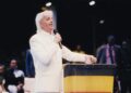 International Evangelists Benny Hinn, Copeland Cancel Uganda Crusade Over Ebola Fears