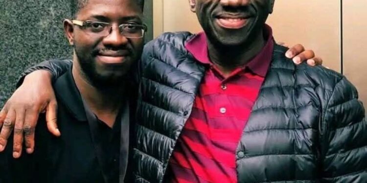 Besigye’s Son Pleads With Museveni, Gen Muhoozi As Father is Admitted at Mulago ICU