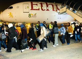 First Batch Of 265 Ugandans Evacuated From South Africa Due To Xenophobic Attacks Arrive Home