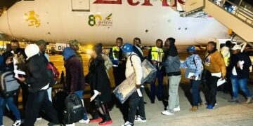First Batch Of 265 Ugandans Evacuated From South Africa Due To Xenophobic Attacks Arrive Home