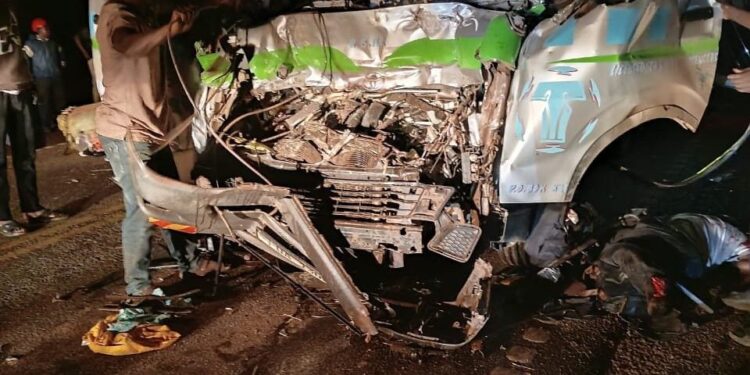 Two Dead, 14 Injured In Jinja – Iganga Highway Crash