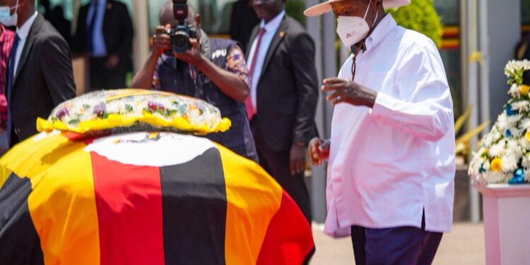 Museveni Receives King Oyo’s Body as Nine Days of Mourning Begin